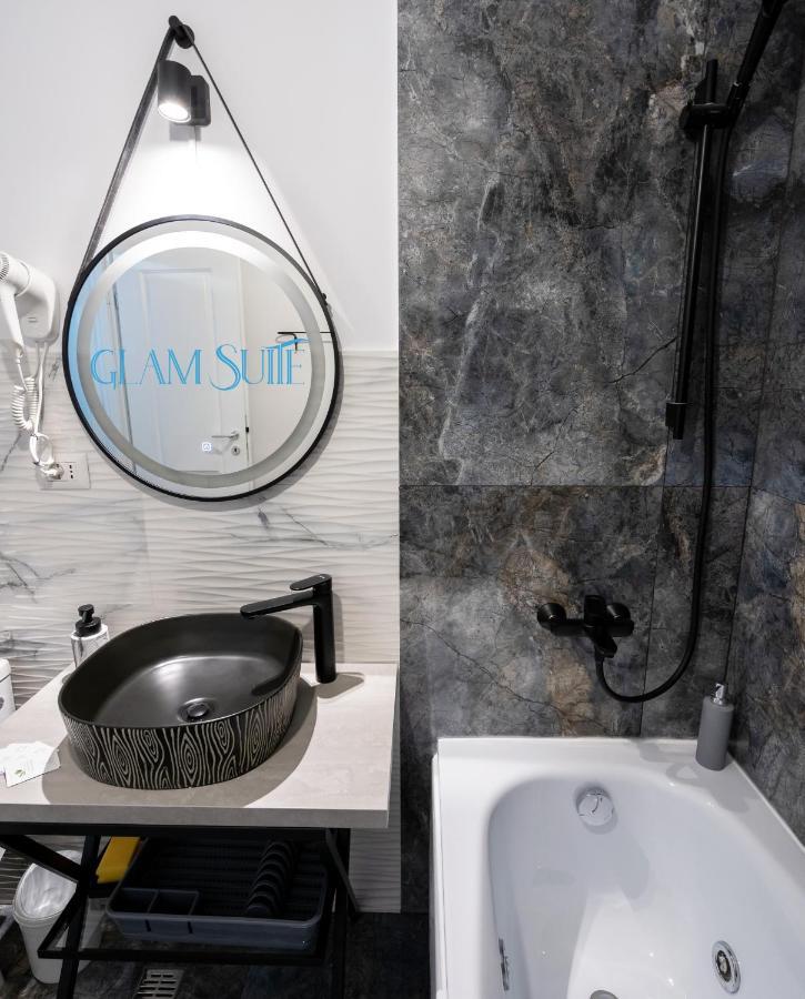 Maera Suites Central Bucureşti Eksteriør bilde